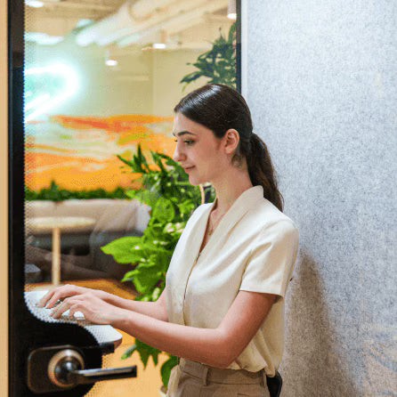 Giao tiếp &amp; Họp trực tuyến